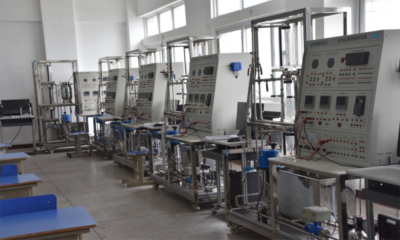 四川理工技師學(xué)院