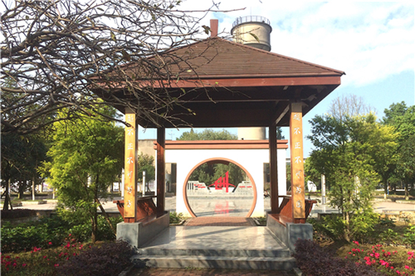 四川礦產(chǎn)機(jī)電技師學(xué)院