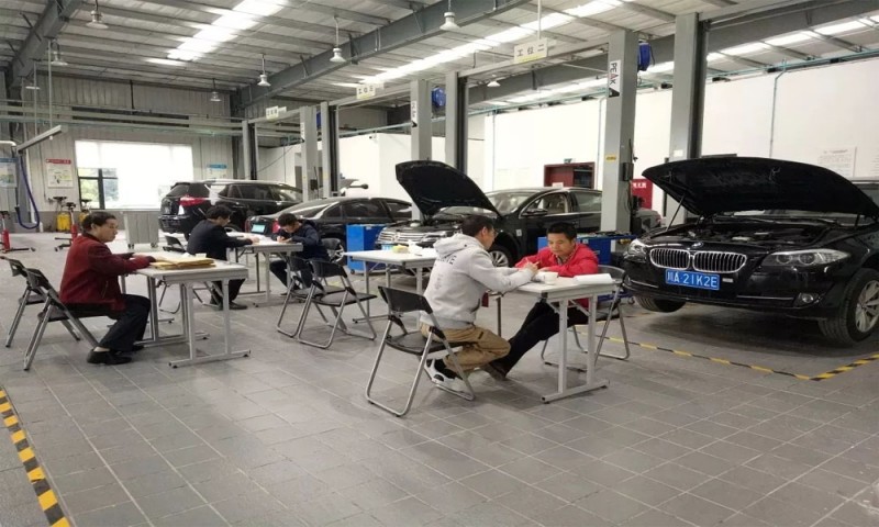 四川城市技師學(xué)院