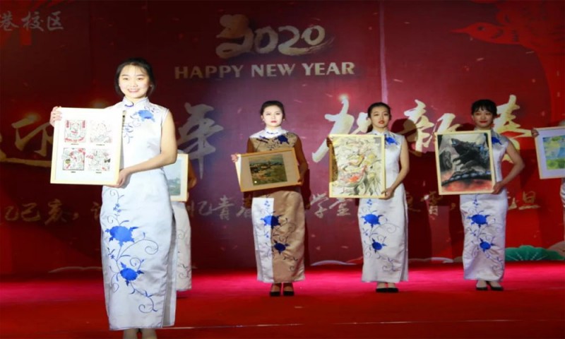 四川現(xiàn)代藝術(shù)學(xué)校