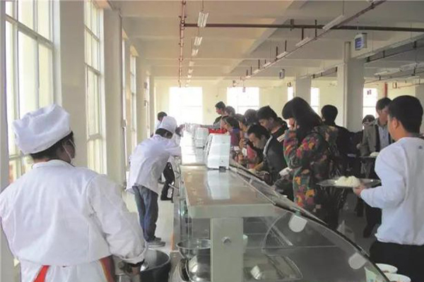 云南外事外語職業(yè)學(xué)院