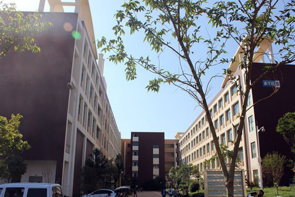 昆明市衛(wèi)生學校