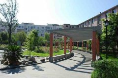 邛崍市第二中學(xué)校