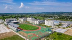 眉山市彭山區(qū)第一中學(xué)