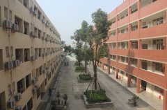 邛崍市強(qiáng)項(xiàng)實(shí)驗(yàn)學(xué)校