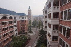 四川博睿特外國語學校