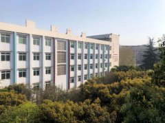 四川省中江中學(xué)校