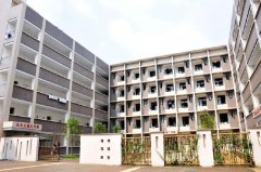 四川省眉山車城中學(xué)