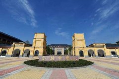 四川省雙流棠湖中學(xué)