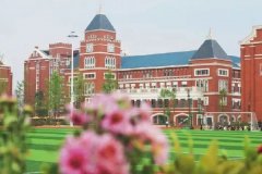 宜賓東辰國際學(xué)校