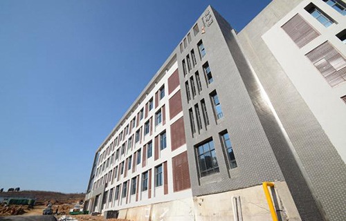 棗莊經(jīng)濟(jì)學(xué)校（棗莊市職業(yè)中專）