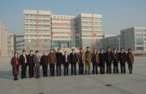 棗莊勞動(dòng)局技工學(xué)校