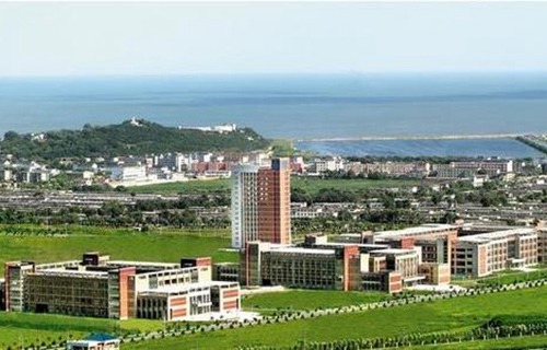 蓬萊高級(jí)職業(yè)學(xué)校