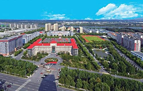 諸城市高級(jí)技工學(xué)校