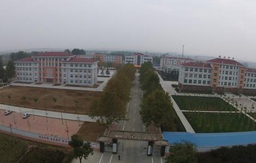 安丘職業(yè)中等專業(yè)學(xué)校