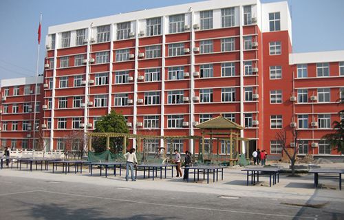 濟寧第一職業(yè)中等專業(yè)學(xué)校