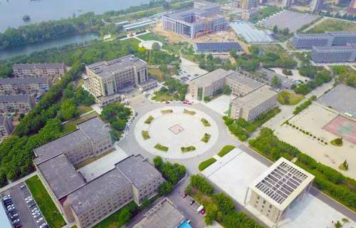 鄒城技工學(xué)校