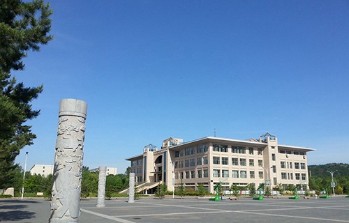 泰安機械電子工程學(xué)校