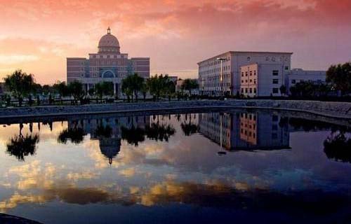 平邑縣德才職業(yè)中等專業(yè)學(xué)校