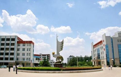 山東經(jīng)貿(mào)職業(yè)學(xué)院