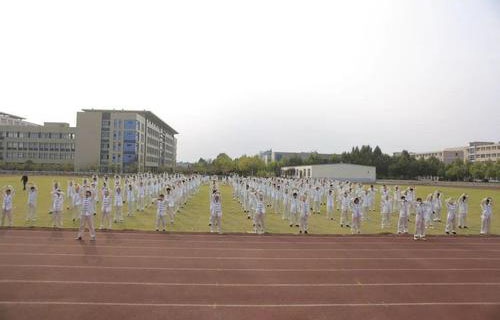 日照市工業(yè)學(xué)校