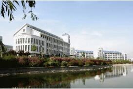 山東泰安衛(wèi)生學(xué)校