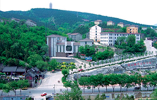 山東輕工美術(shù)學(xué)校