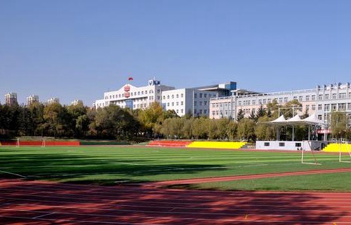 棲霞高級(jí)職業(yè)學(xué)校