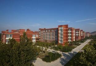 山東龍口市南山職業(yè)中等專業(yè)學(xué)校