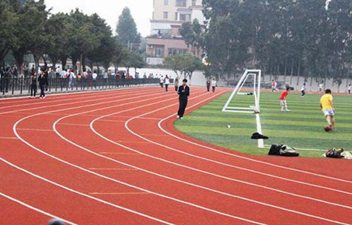 東營(yíng)新世紀(jì)職業(yè)學(xué)校