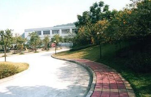 東營(yíng)新世紀(jì)職業(yè)學(xué)校