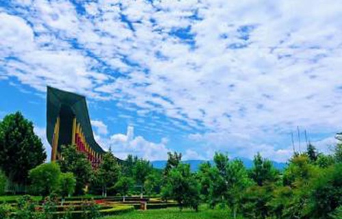 即墨第一職業(yè)中等專業(yè)學(xué)校