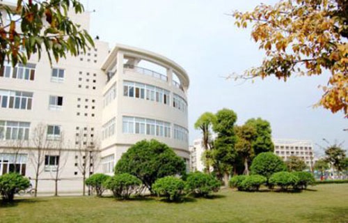 平陰職業(yè)中等專業(yè)學校