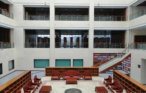 煙臺(tái)福山區(qū)技工學(xué)校