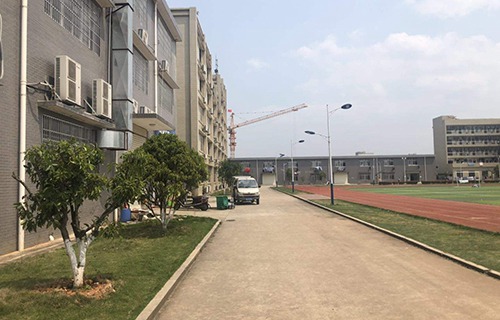 棗莊勞動(dòng)局技工學(xué)校