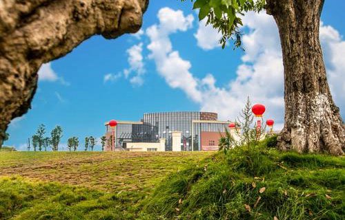 肥城第三職業(yè)高級(jí)中學(xué)