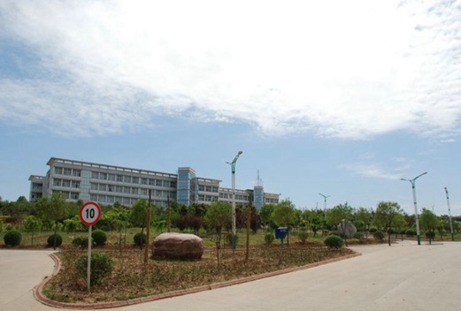 河南濮陽(yáng)衛(wèi)生學(xué)校