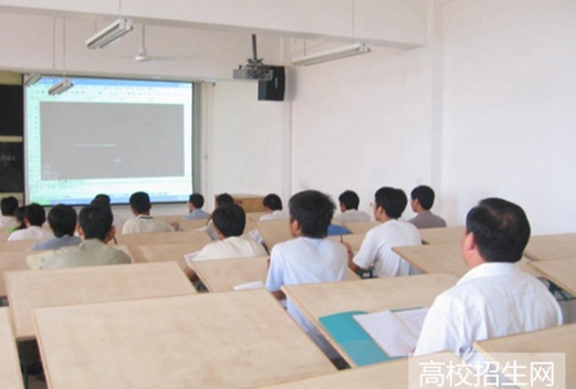 平頂山工業(yè)職業(yè)技術(shù)學(xué)院