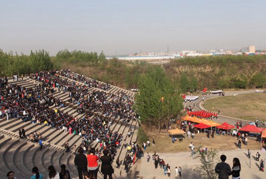 河南工業(yè)貿(mào)易職業(yè)學(xué)院