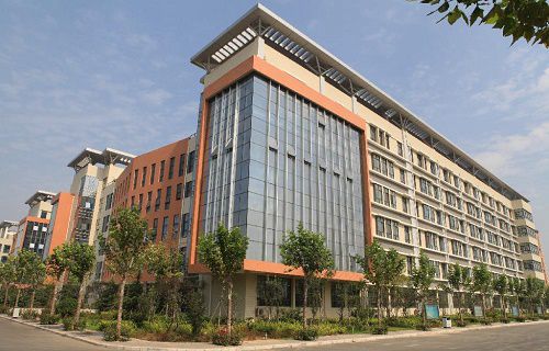 河南經(jīng)貿(mào)職業(yè)學(xué)院