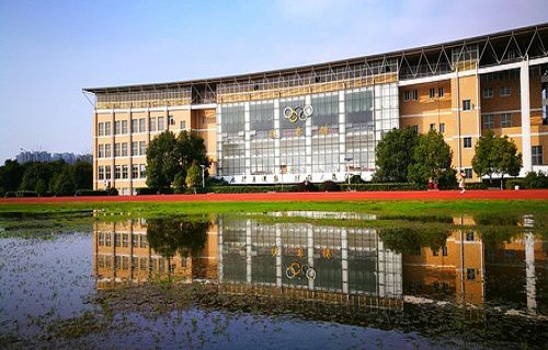 湖南大眾傳媒職業(yè)技術(shù)學(xué)院