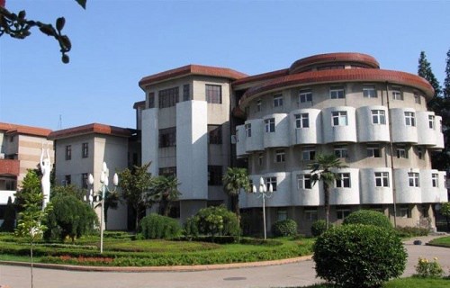 江漢藝術(shù)職業(yè)學(xué)院