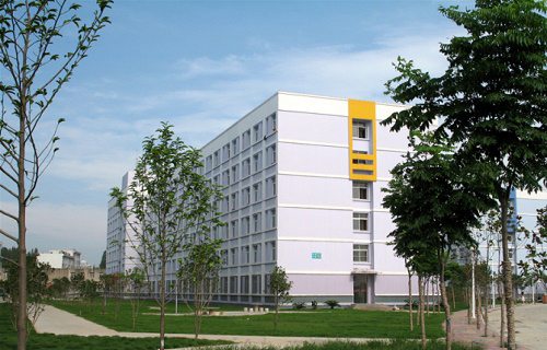 江漢藝術(shù)職業(yè)學(xué)院