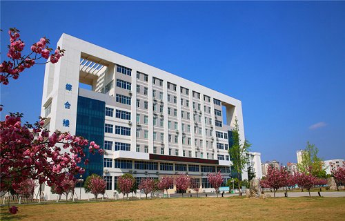 湖北信息工程學(xué)校