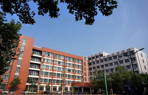 河南工業(yè)設(shè)計學(xué)校