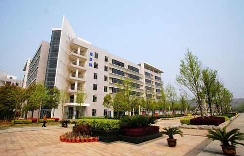 武漢儀表電子學校