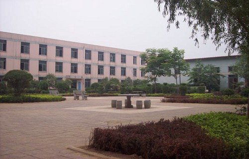 鄭州市第一職業(yè)中等專業(yè)學(xué)校