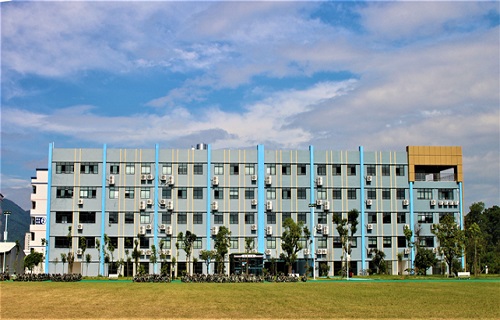 廣州天河金領(lǐng)技工學(xué)校