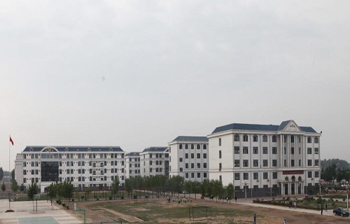 鶴壁市第二技工學校