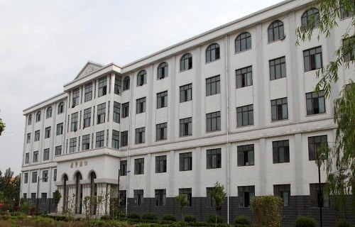 鶴壁市第二技工學校